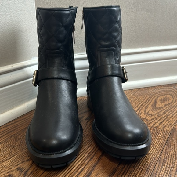 Aquatalia LEVA Quilted Leather Moto Boots Black Leather 7.5 - Picture 4 of 9